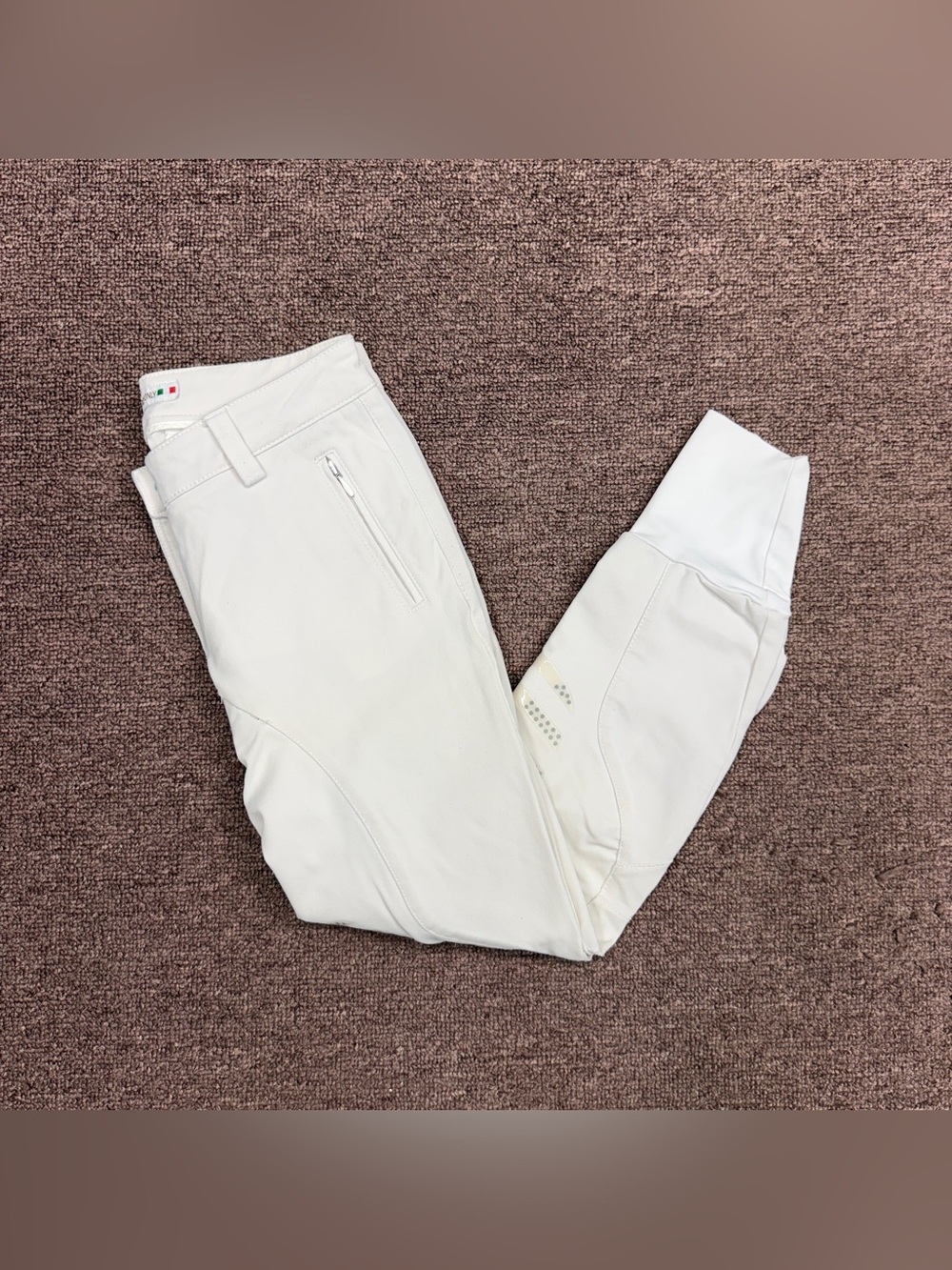 Women’s Size IT38 White Animo Knee Patch Horseback Riding Breeches. Good Conditi